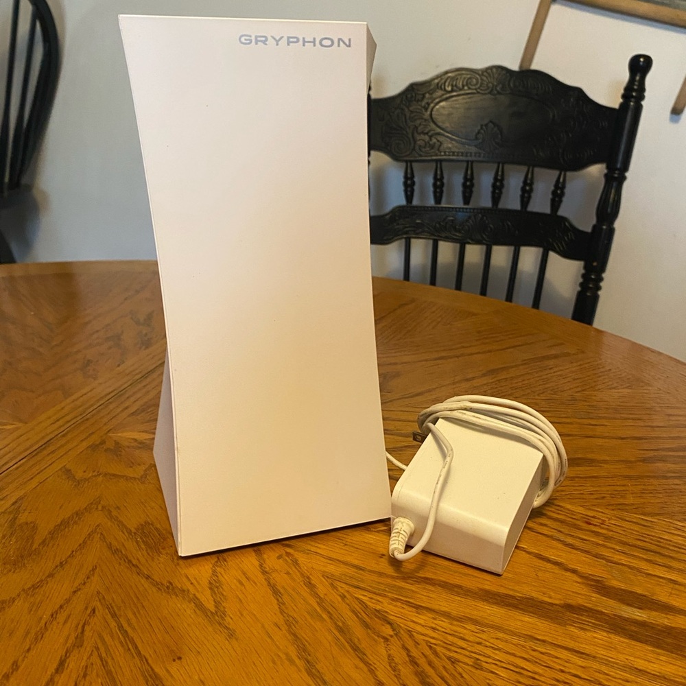 Gryphon Mesh WiFi Router Tower – AC3000 Tri-Band Mesh Parent Control Router